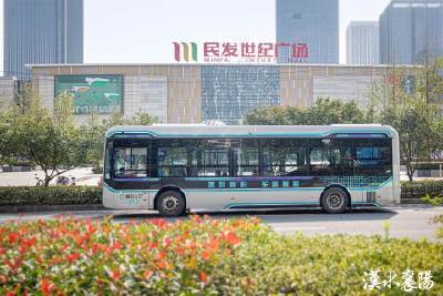 东风浩荡四十年 千亿车城再出发——襄阳与东风共绘汽车产业新图景