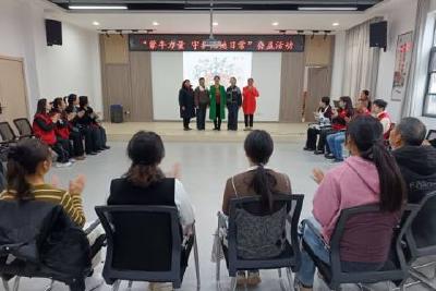 学习雷锋践初心 社企共建惠民生