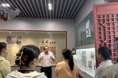 淯溪镇举办文物保护知识培训暨非遗图片展 传承文化魅力