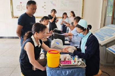 坝陵街道开展“爱心传递 生命接力”无偿献血活动