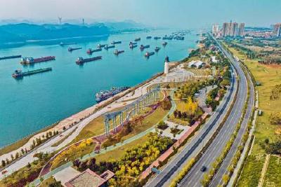 湖北省发改委党组书记、主任黎东辉：打造联动支点 托举中部崛起