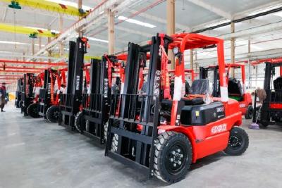 小城凭什么引来百亿产业？襄阳老河口 31 页招商方案藏玄机