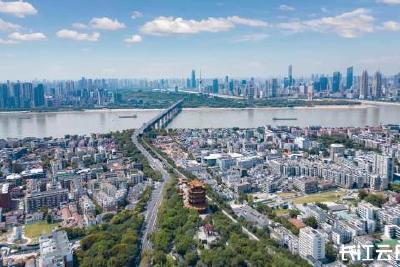 专访湖北省发改委党组书记、主任黎东辉：区域联动 提升湖北整体竞争力