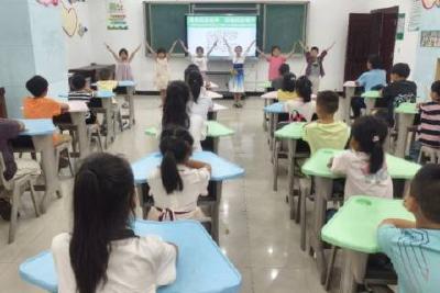 诵读屈原经典 厚植家国情怀