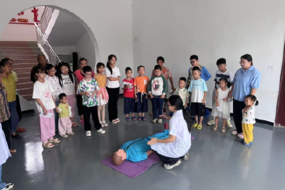 淯溪镇光明村开展防溺水安全教育 筑牢暑期安全防线