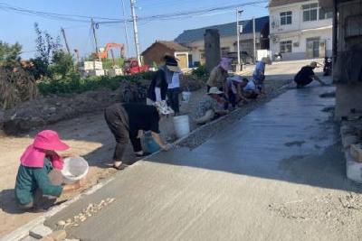 爱心汇聚 共筑美好家园