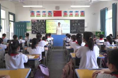 拥抱新学期 遇见“新”成长