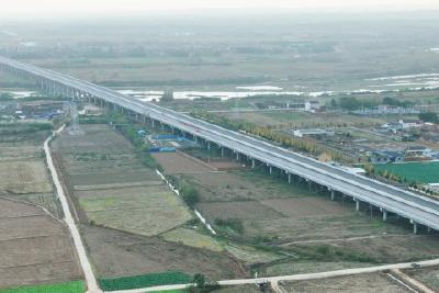 【聚力支点建设 冲刺全国百强】当枝松高速当阳段总体形象进度已完成90%