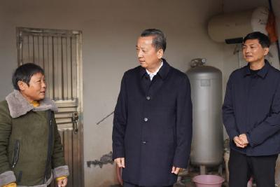 李兴兵到坝陵街道调研