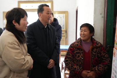 李兴兵调研部分乡镇