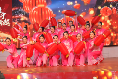 长坂坡医药集团举办“奋进·坚守·跨越”联欢晚会