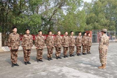文武兼修砺精兵淬火成钢赴军营