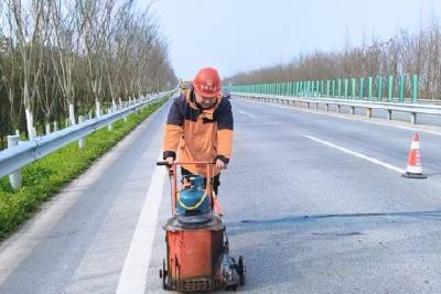 不负春光“加速跑” 奋力冲刺“开门红”