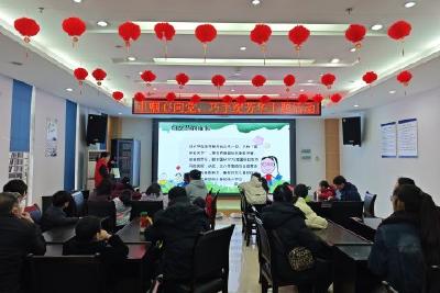 当阳市科技馆开展“巾帼心向党，巧手绽芳华”主题活动