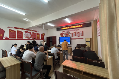 当阳医保：老人就医不带卡、不找码，看病轻松“刷脸”就能走