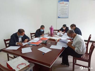 县公共资源交易中心：多措并举助力企业复工复产