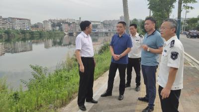 黃岡市農(nóng)業(yè)綜合執(zhí)法支隊(duì)赴英山督導(dǎo)執(zhí)法工作