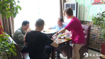 【视频】英山县餐饮企业出实招“治”浪费