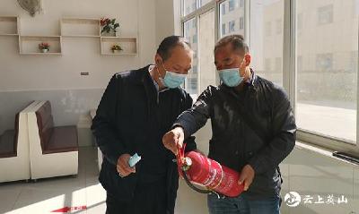 英山第一中学开展“两节”复课疫情防控安全自查