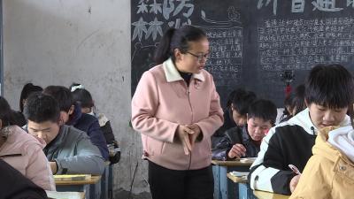 【巾帼校园竞芳华】马艳：高山盛开的红杜鹃