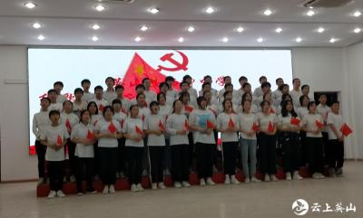 杨柳中学：唱响红色旋律 打造活力校园