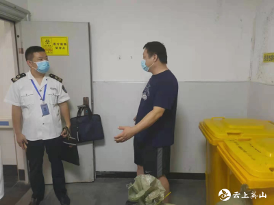  县卫计执法局加强疫情期间医疗废物安全处置监管工作