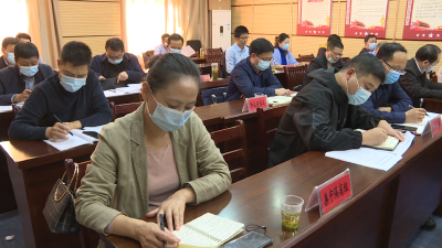 县疫情防控指挥部召开迅速激活各级疫情防控应急响应机制会议