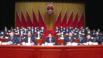 【聚焦两会】英山县第十九届人民代表大会第一次会议举行第三次全体会议
