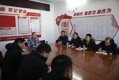 贺志东到英太寨村宣讲十九届六中全会精神
