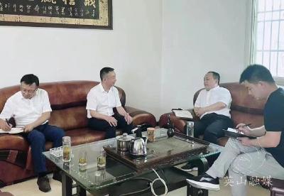 我县各地、各单位开展党员干部下基层察民情解民忧暖民心实践活动