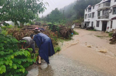  我县遭遇强降雨袭击  累计降雨量达208.5毫米