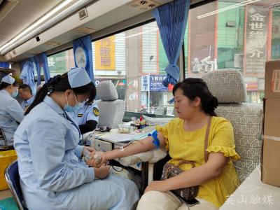 九昇城发集团积极组织员工参与义务献血活动