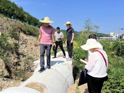 【下基层察民情解民忧暖民心】党建引领践初心 为民办事显担当