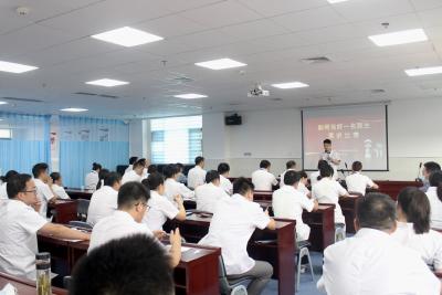 县中医医院开展庆祝“中国医师节”系列活动