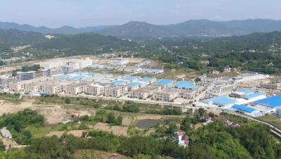 【喜迎二十大 建功新时代】英山：坚定不移强工业  奋力爬坡促跨越       