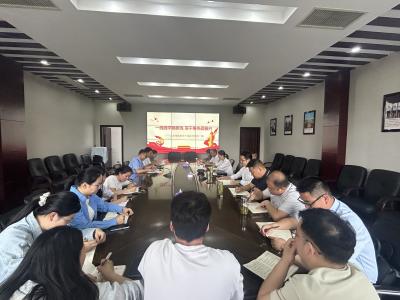 一线践学砺担当，实干争先促振兴——金家铺镇组织开展青年干部读书班活动。