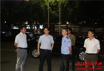刘丰雷督导“三驾”综合整治行动 慰问执勤民警