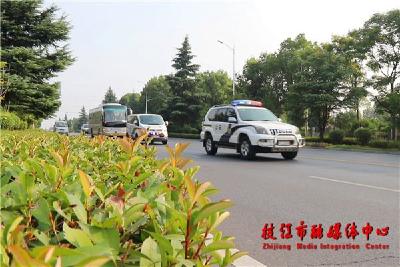 我市警方远赴河北抓获27名网络诈骗嫌疑人