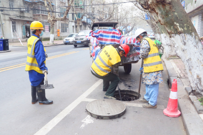 市住建局：给城区管网“清肠”啦！