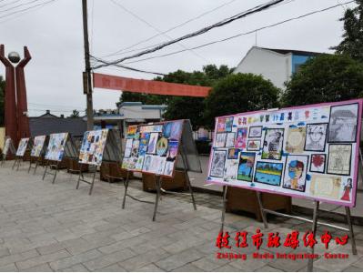 童心向党 梦想飞扬 ——枝江市安福寺小学举办美育节书画展