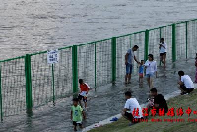 枝江：滨江“集会”又出新打卡热地