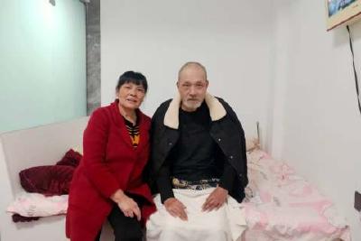 许先菊：照顾瘫痪丈夫十八年 用双手撑起一片天