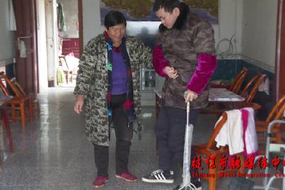 温富翠：以爱为念 三代病患压不倒的“女汉子”