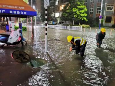 暴雨之夜，枝江有这样一群“守夜人”