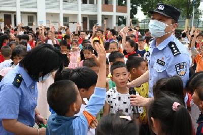 枝江北所“5.26我爱路”宣教活动走进安福寺中小学