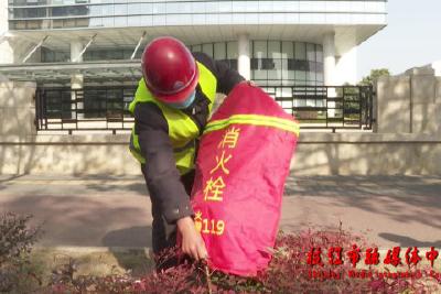 消火栓穿上贴心“小棉袄”  防寒保暖迎寒冬