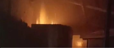 “不好！着火了！”枝江辅警秒变“消防战士”