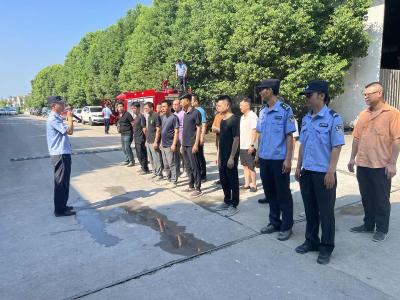 市公安局：消防演练正当时 筑牢安全“防火墙”