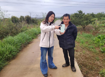 上门认证解民忧 网格服务显真情