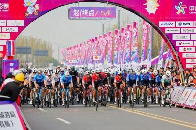 刚刚，激情开赛！枝江太燃了！